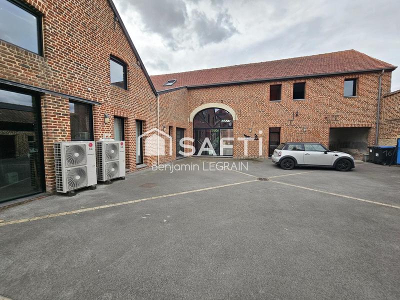 Maison - 263 m² - 9 pièces