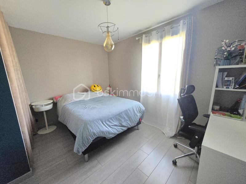 Pavillon - 137 m² - 6 pièces