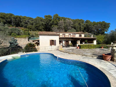 Viager - Maison - 318 m² - 7 pièces