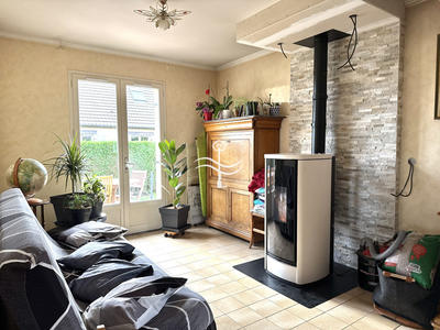 Maison - 85 m² - 4 pièces