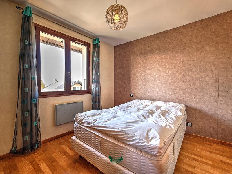 Maison - 190 m² - 6 pièces