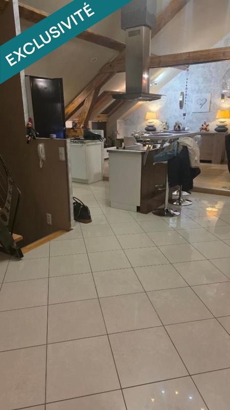 Appartement - 102 m² - 4 pièces