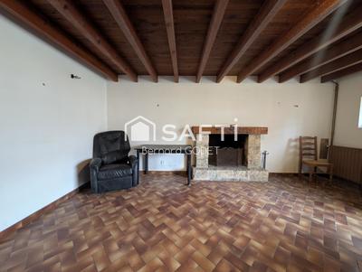 Maison - 171 m² - 5 pièces