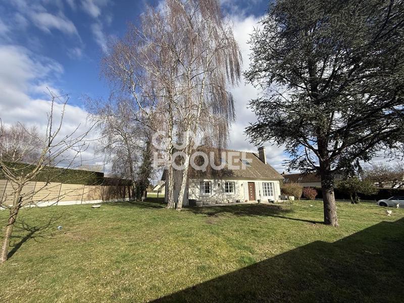 Pavillon - 163 m² - 7 pièces