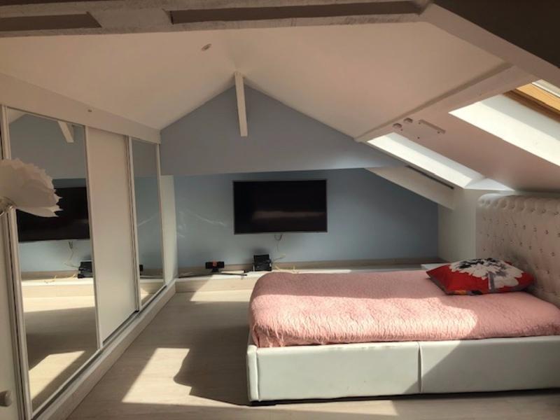 Maison - 300 m² - 12 pièces