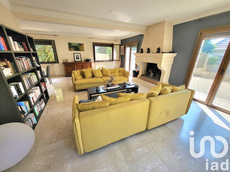 Maison - 310 m² - 10 pièces