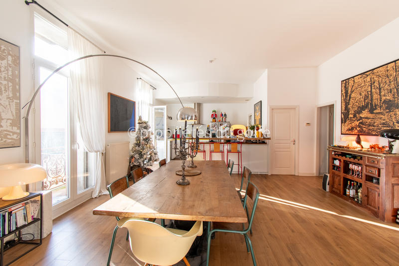 Appartement - 132 m² - 5 pièces