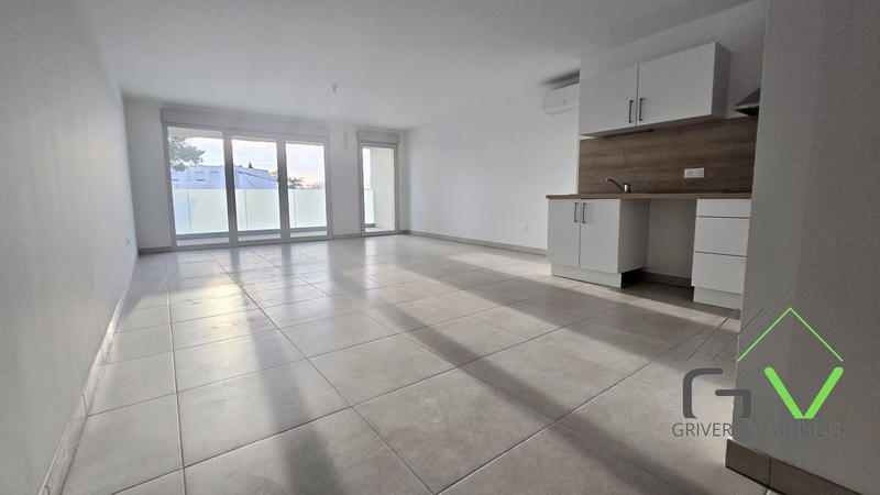 Appartement - 82 m² - 3 pièces