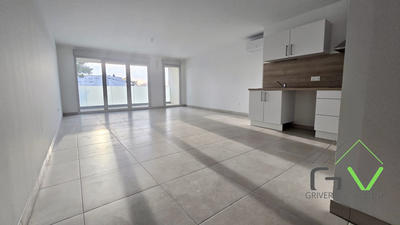 Appartement - 82 m² - 3 pièces