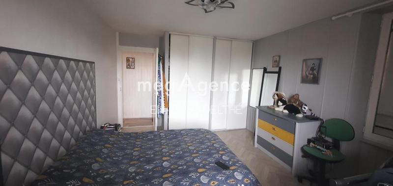 Maison - 170 m² - 8 pièces