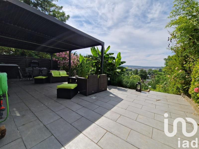 Maison - 107 m² - 5 pièces