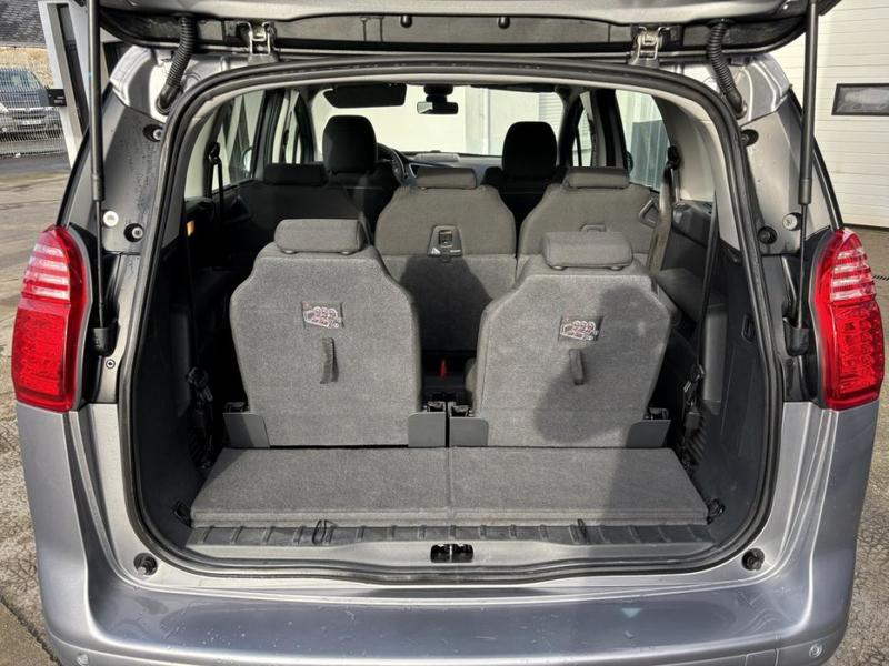 Peugeot 5008 1.6 Hdi Bva *7 places*