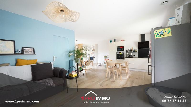 Maison - 95 m² - 4 pièces