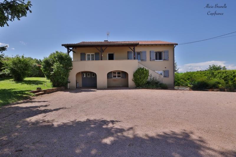 Maison - 134 m² - 8 pièces