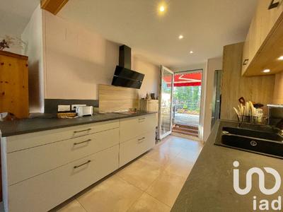 Maison - 106 m² - 4 pièces