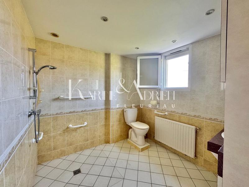 Maison - 135 m² - 6 pièces