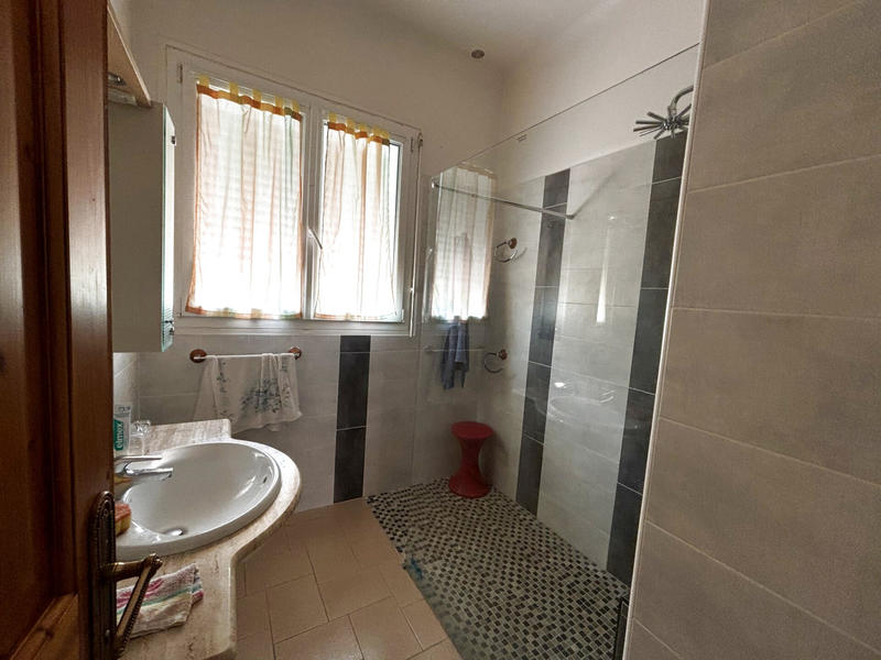 Maison - 143 m² - 6 pièces