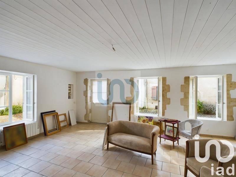 Maison - 196 m² - 7 pièces