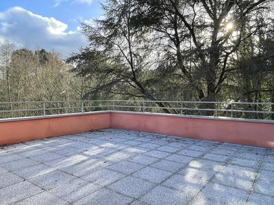 Appartement - 91 m² - 4 pièces