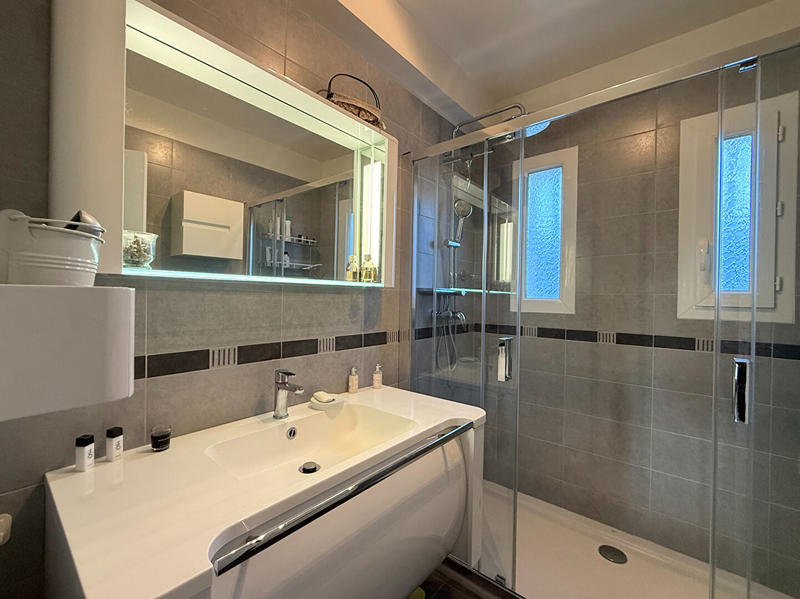 Maison - 144 m² - 6 pièces