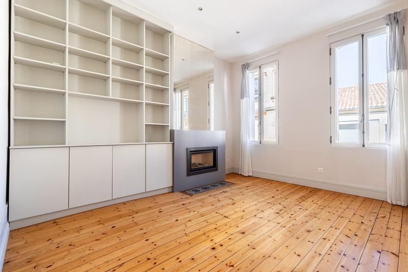 Maison - 182 m² - 8 pièces