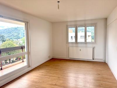 Appartement - 115 m² - 5 pièces