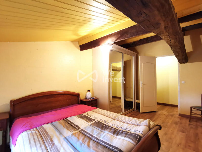 Maison - 200 m² - 6 pièces