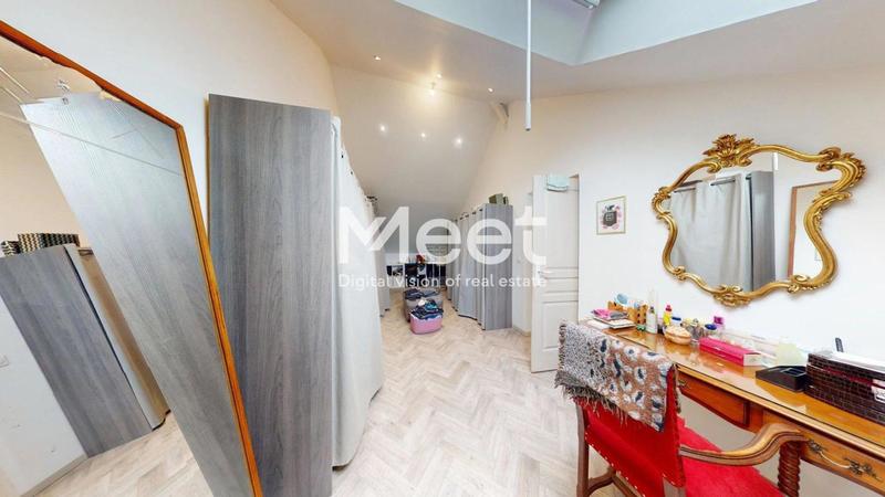 Maison - 175 m² - 7 pièces