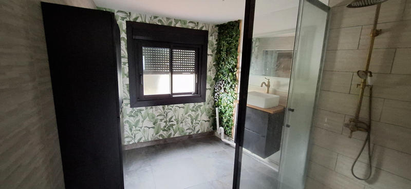 Maison - 140 m² - 9 pièces