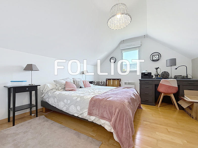 Maison - 141 m² - 7 pièces