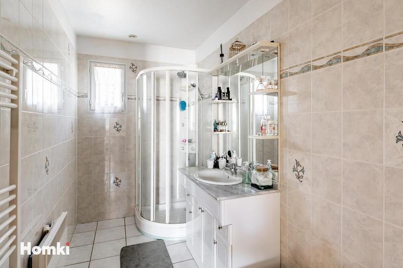 Maison - 106 m² - 5 pièces