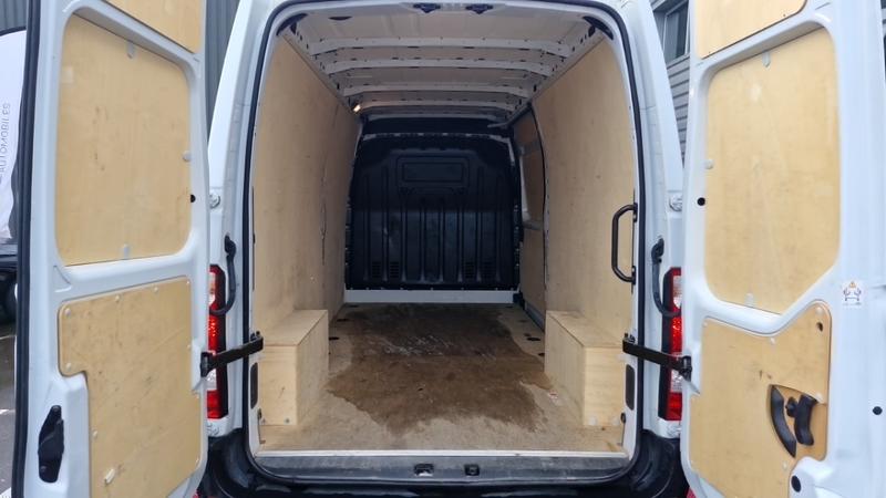 Renault Master Fourgon trac f3500 l3h2 blue dci 135 grand confort