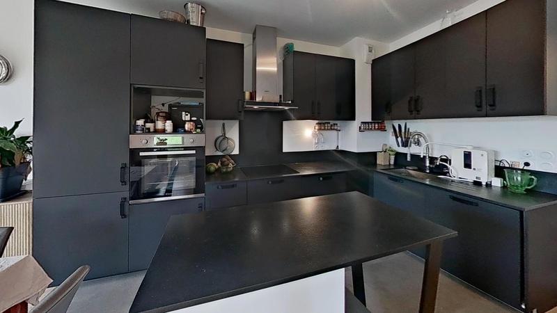 Appartement - 12 m² - 3 pièces