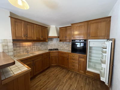 Maison - 360 m² - 5 pièces