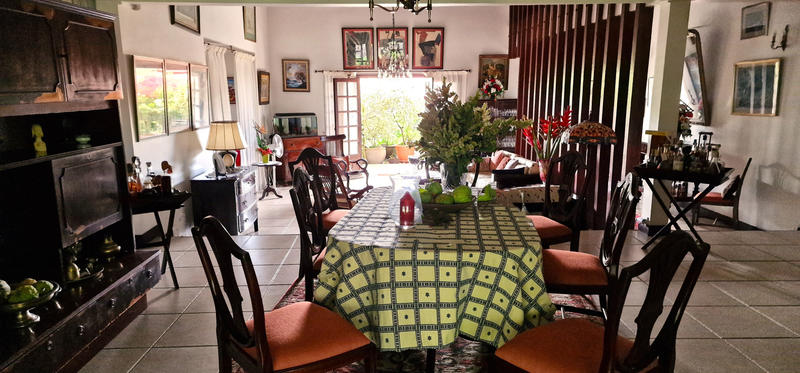 Villa - 220 m² - 6 pièces