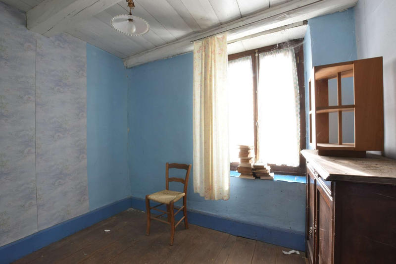 Maison - 80 m² - 6 pièces