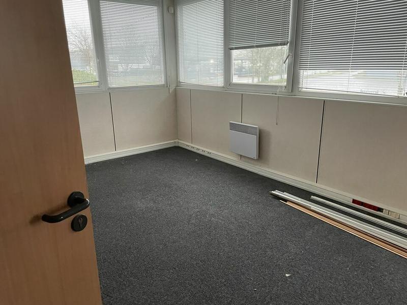 Bureau - 200 m²