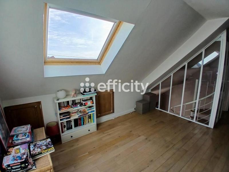 Maison - 142 m² - 5 pièces