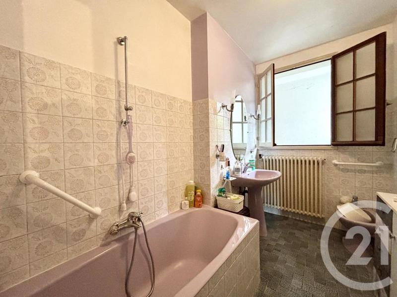 Maison - 113 m² - 6 pièces