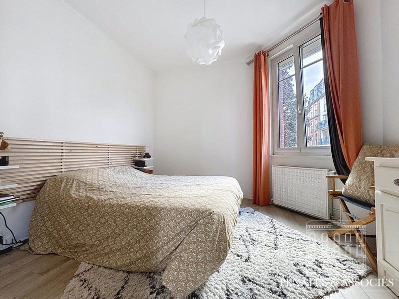 Maison - 75 m² - 5 pièces