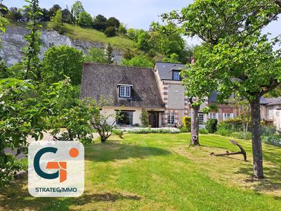 Maison - 203 m² - 7 pièces