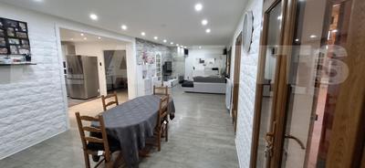 Maison contemporaine - 174 m² - 7 pièces