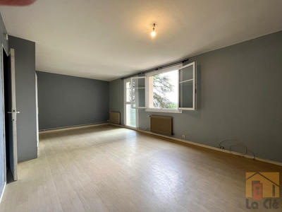 Appartement - 85 m² - 4 pièces