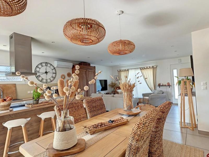 Maison - 103 m² - 5 pièces