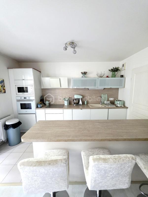 Appartement - 82 m² - 4 pièces