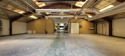 Entrepôt - 5 444 m²