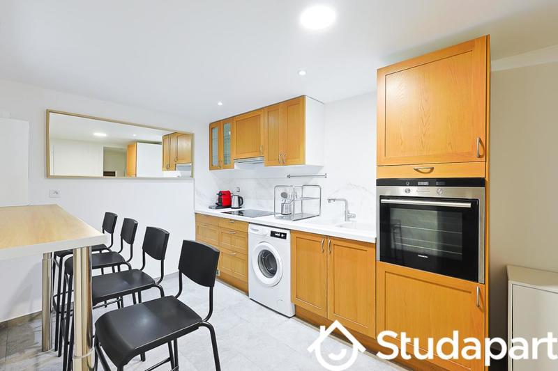 Chambre - 10 m² - 1 pièce