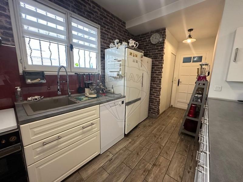 Maison - 142 m² - 4 pièces