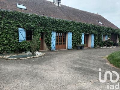 Maison - 168 m² - 8 pièces