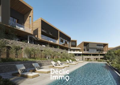 Appartement - 82 m² - 4 pièces